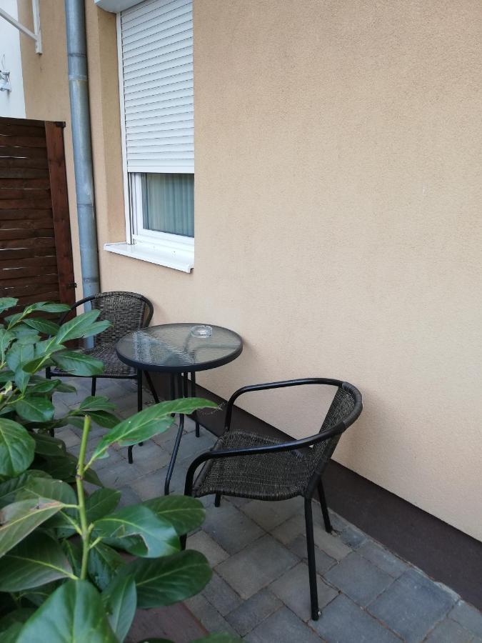 Bodza Apartmanok Eğri Dış mekan fotoğraf